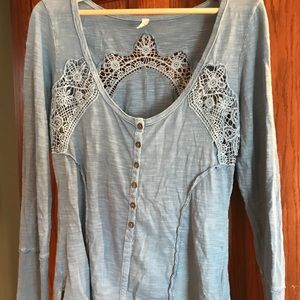 Free People Long Sleeve shirt size Large FLAW